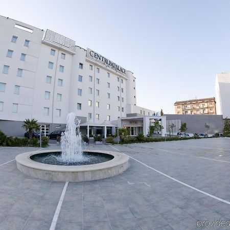 Centrum Palace Hotel & Resorts Кампобассо Экстерьер фото